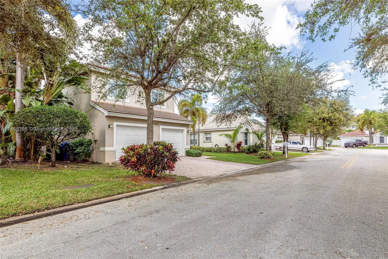 4913 SW 32nd Way, Hollywood FL 33312