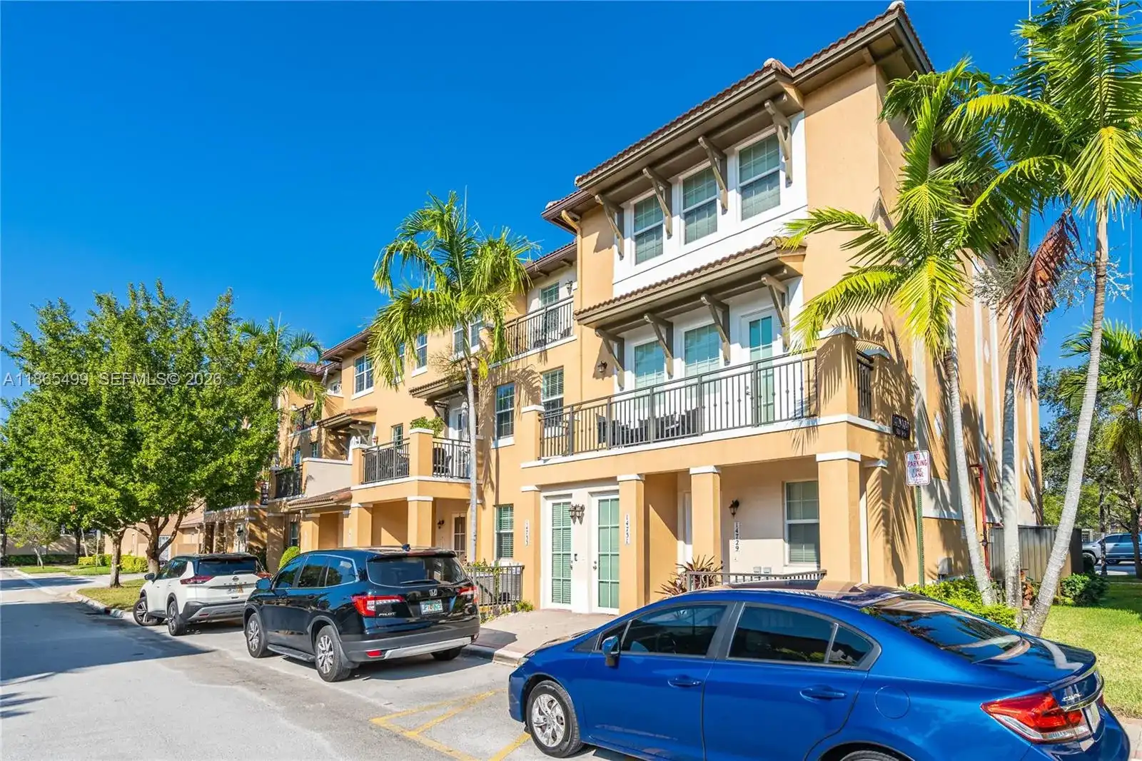 14749 SW 9th St # 3110, Pembroke Pines FL 33027