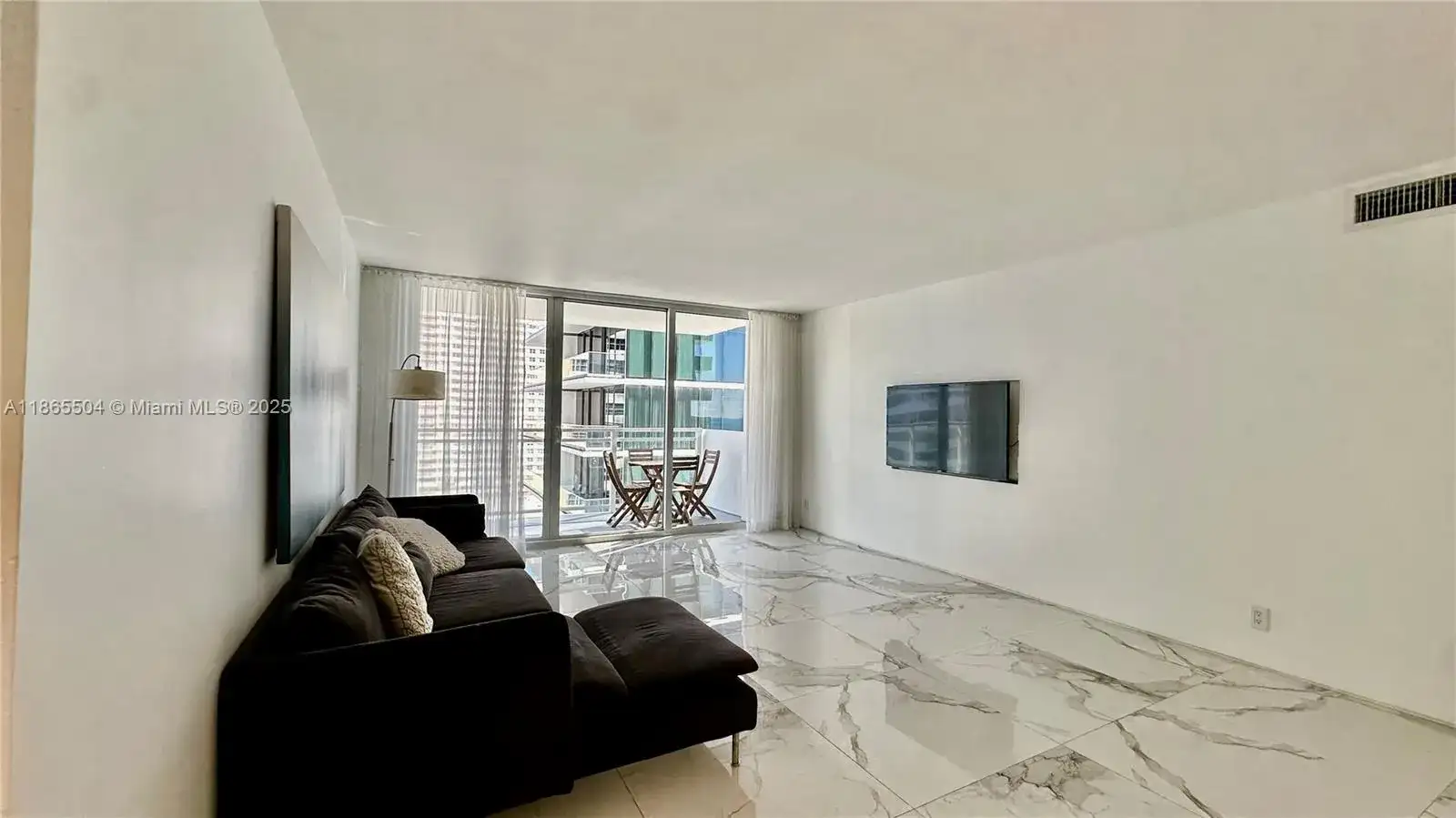 2030 S Ocean Dr # 1022, Hallandale Beach FL 33009 photo 4