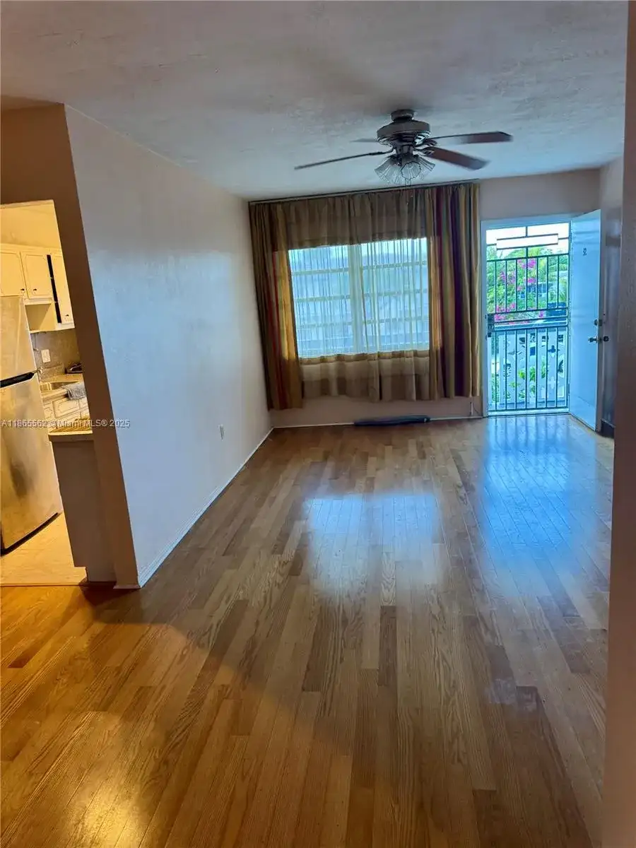 52 NE 204th St # 32, Miami Gardens FL 33179 photo 4