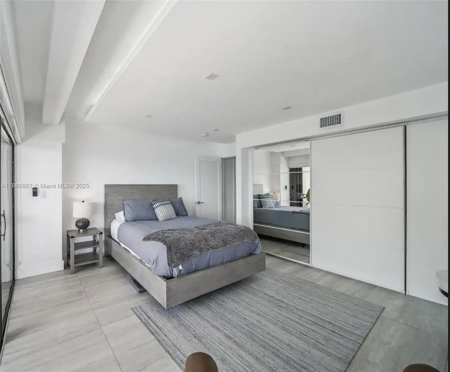 1800 NE 114th St # 1507, Miami FL 33181 photo 3
