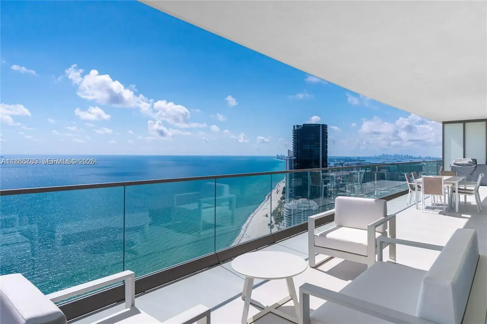 18975 Collins Ave # 4600, Sunny Isles Beach FL 33160 photo 2
