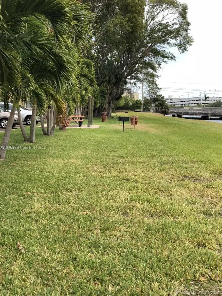 7740 Camino Real # 302, Miami FL 33143 photo 3