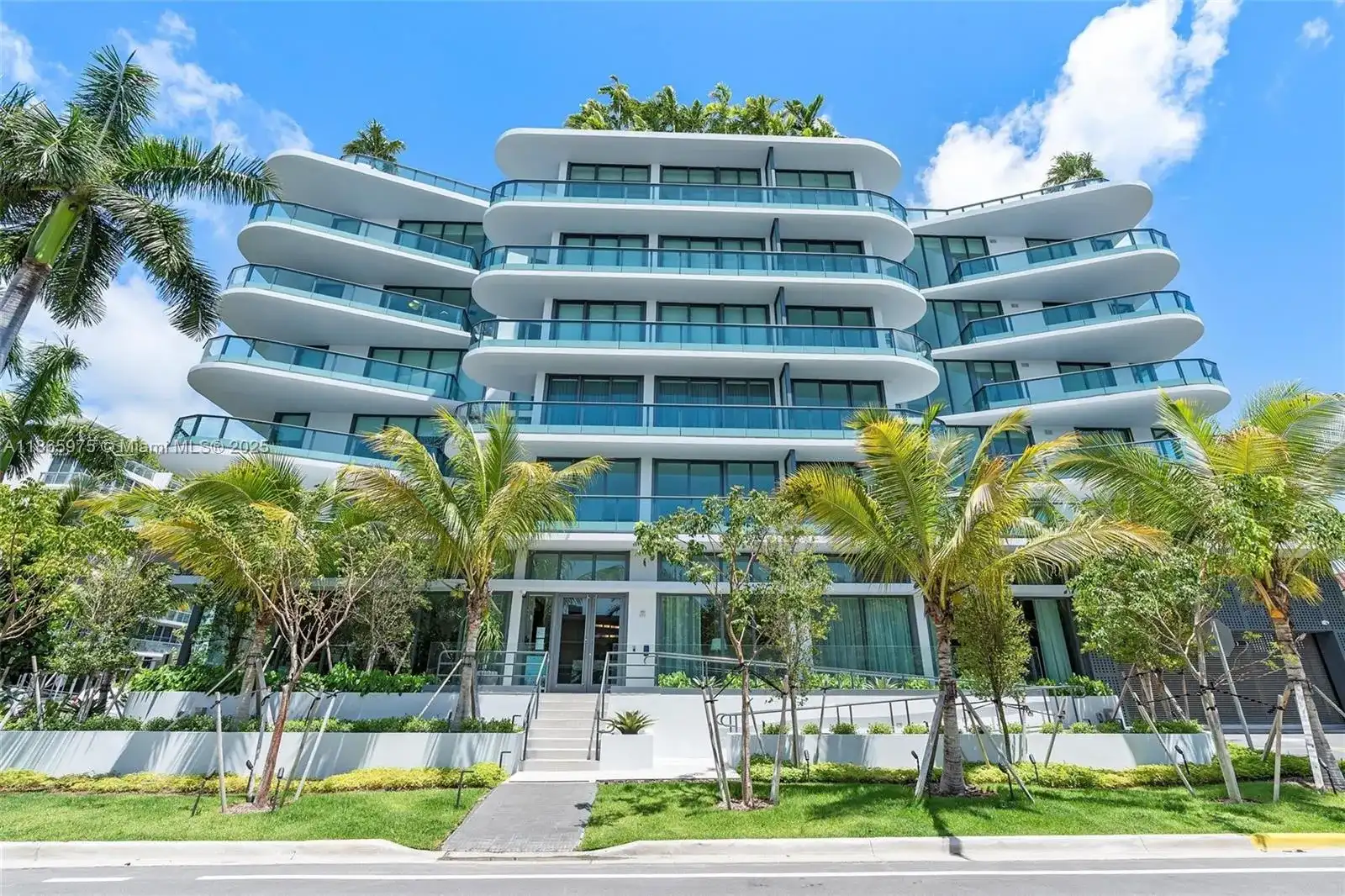 9901 W Bay Harbor Dr # 402, Bay Harbor Islands FL 33154