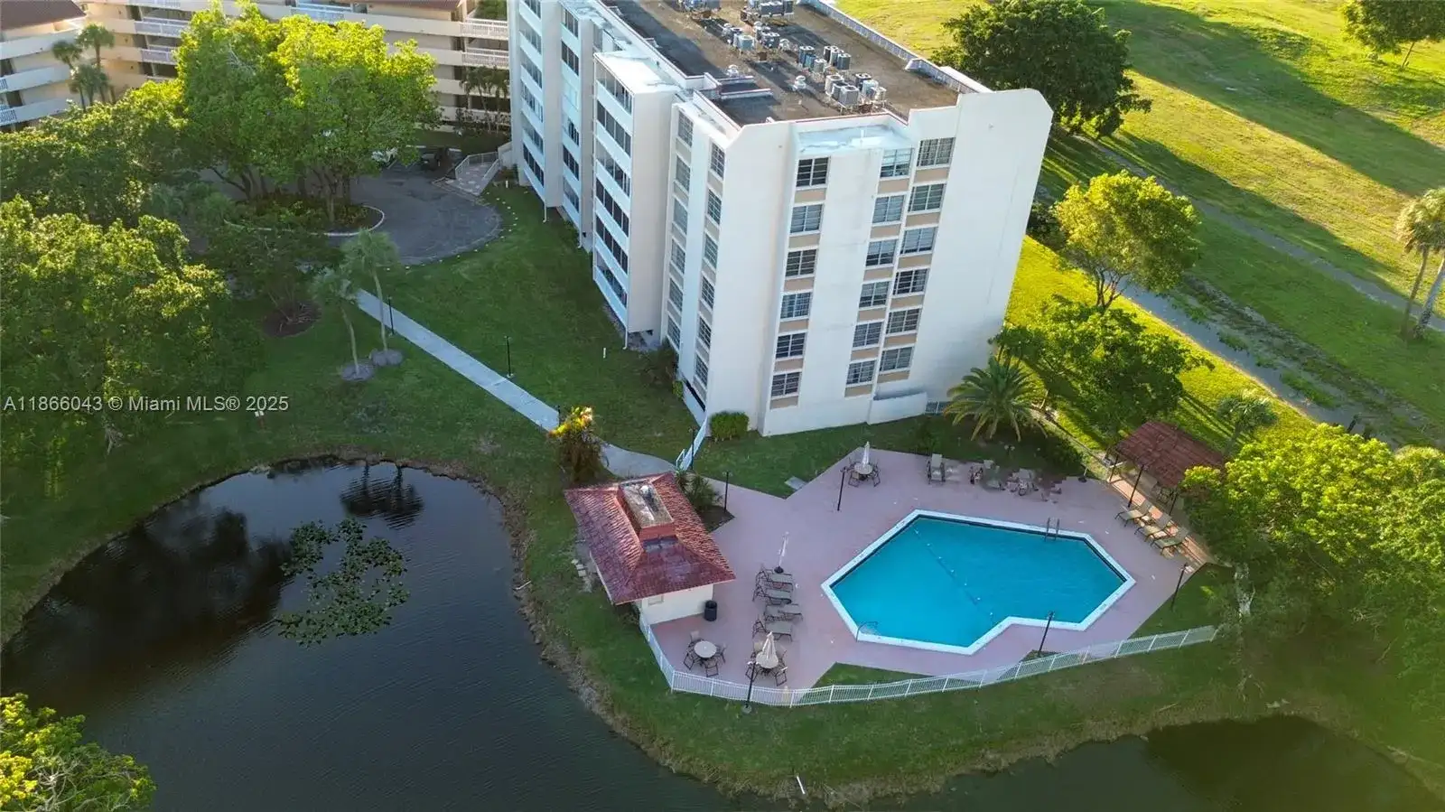 7051 Environ Blvd # 431, Lauderhill FL 33319 photo 4