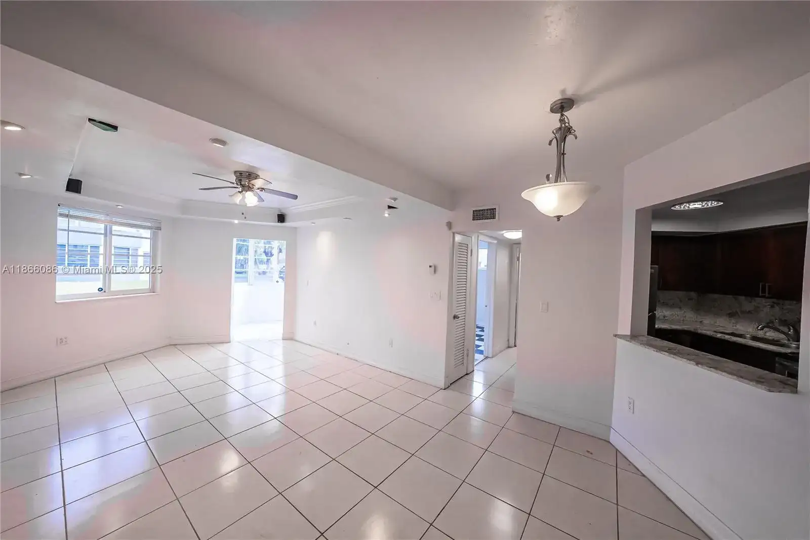 1701 NE Miami Gardens Dr # 115, Miami FL 33179 photo 4