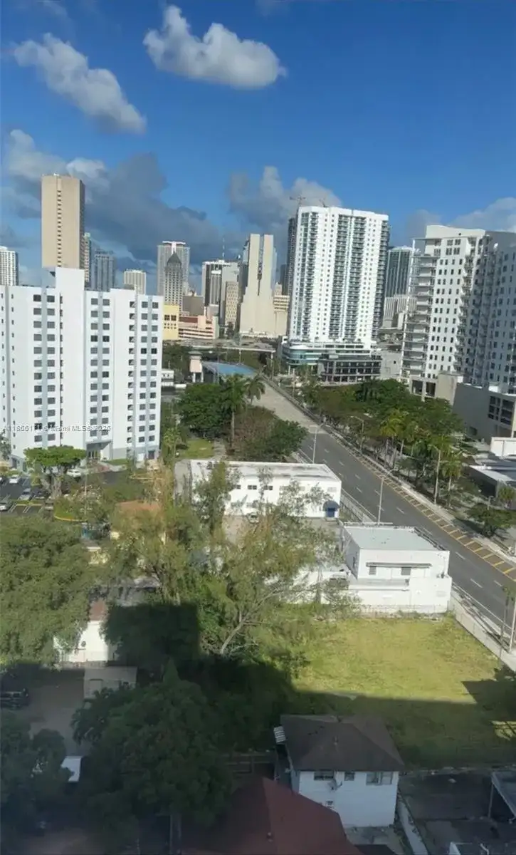 36 NW 6th Ave # 1, Miami FL 33128 photo 2