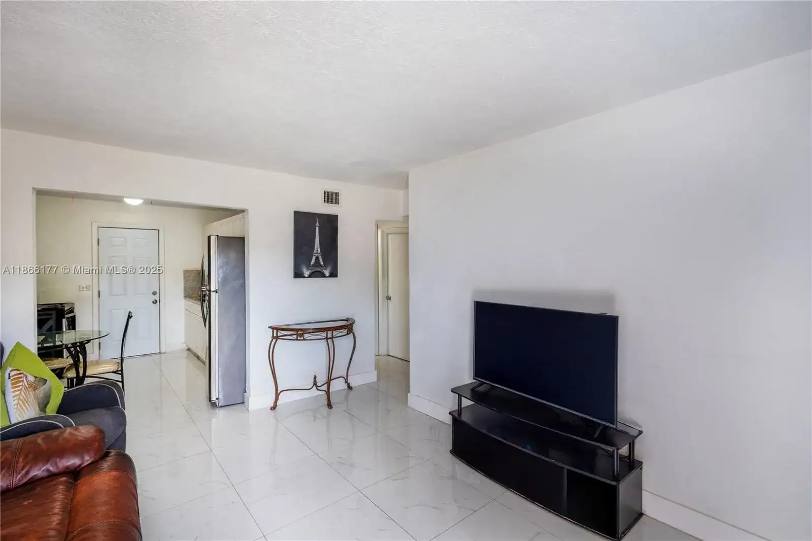 2651 NW 13th St # 43, Miami FL 33125 photo 5
