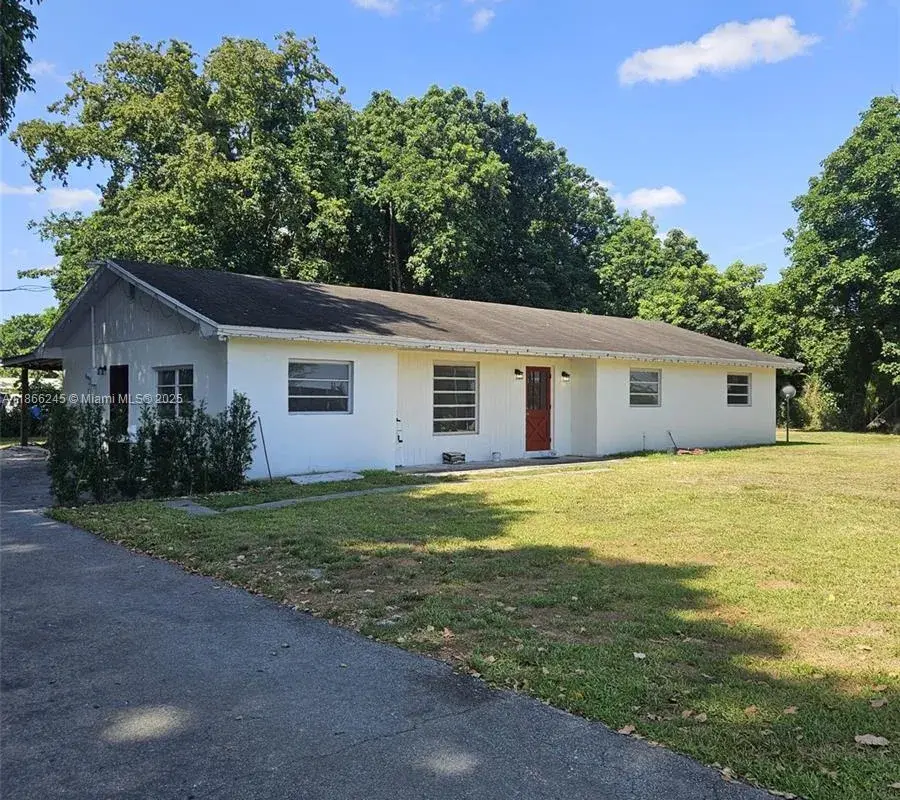 19230 SW 216TH ST, Miami FL 33170