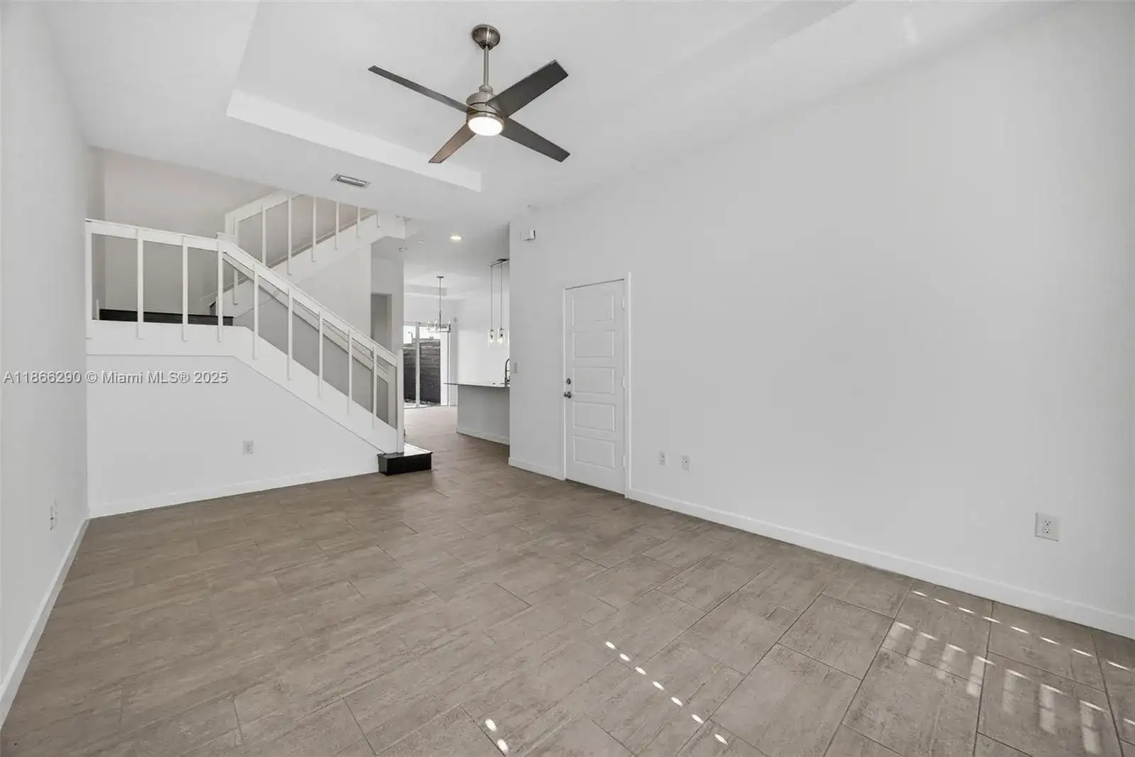 17606 SW 149th Pl # 17606, Miami FL 33187 photo 4