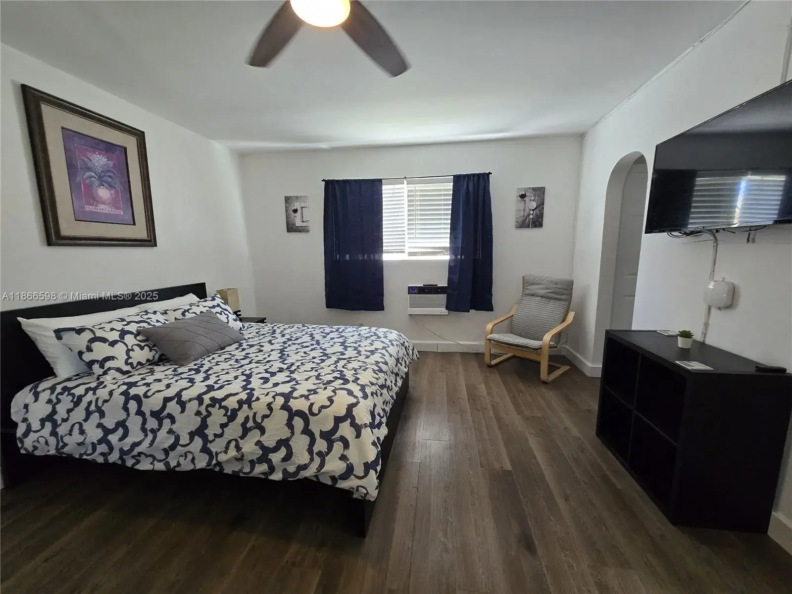2305 Monroe St # 12, Hollywood FL 33020