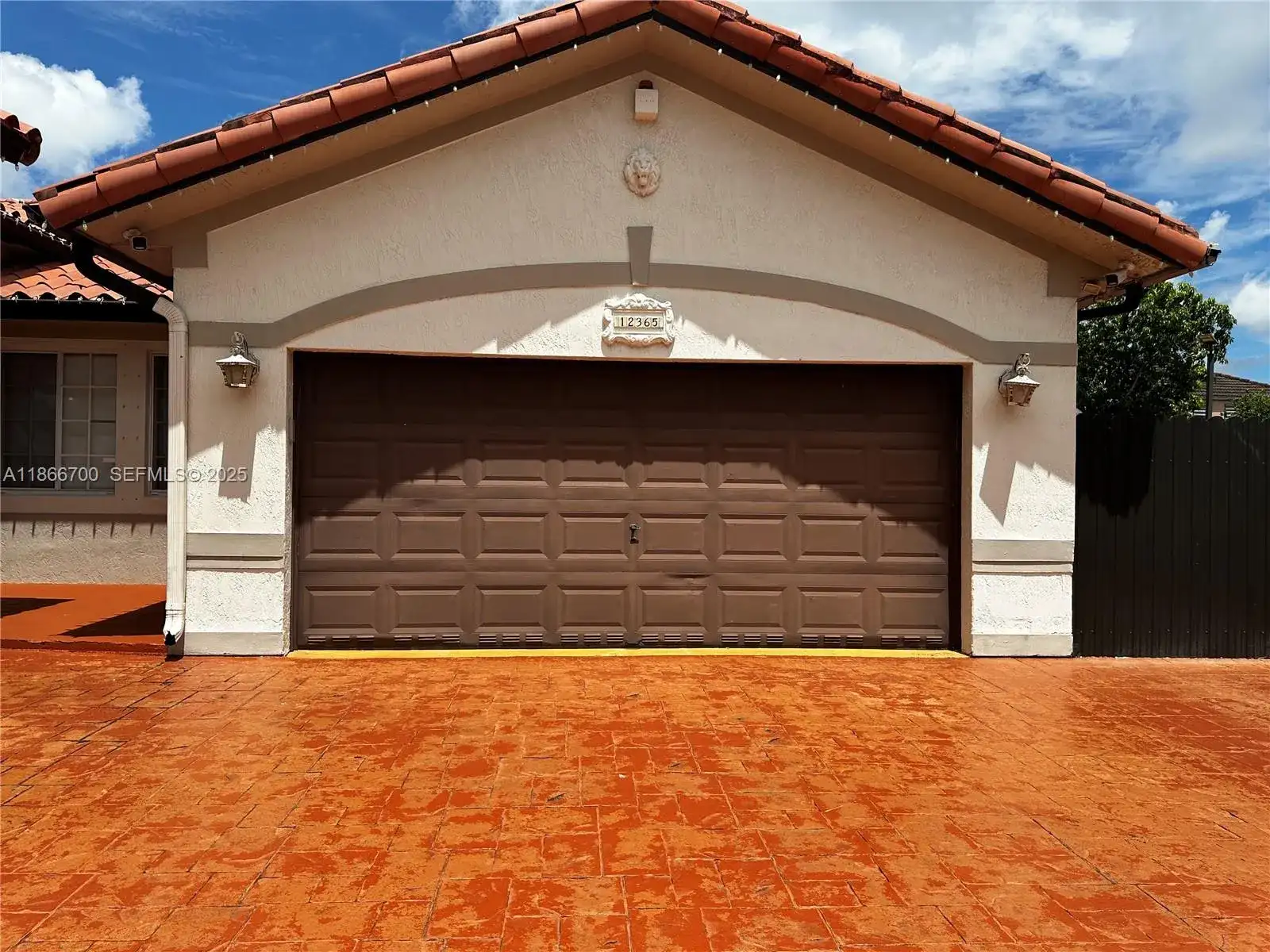 12365 NW 6th St, Miami FL 33182 photo 3