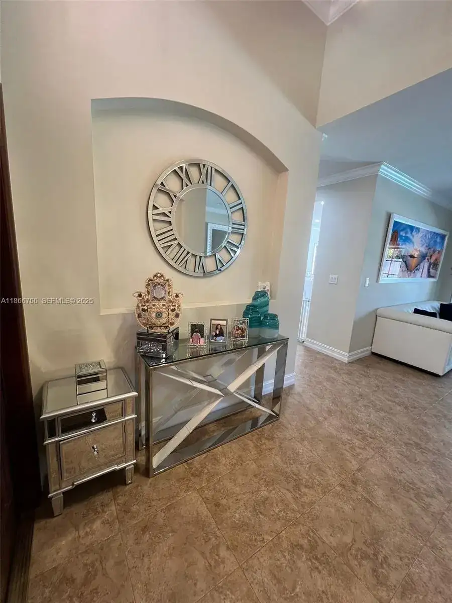 12365 NW 6th St, Miami FL 33182 photo 5