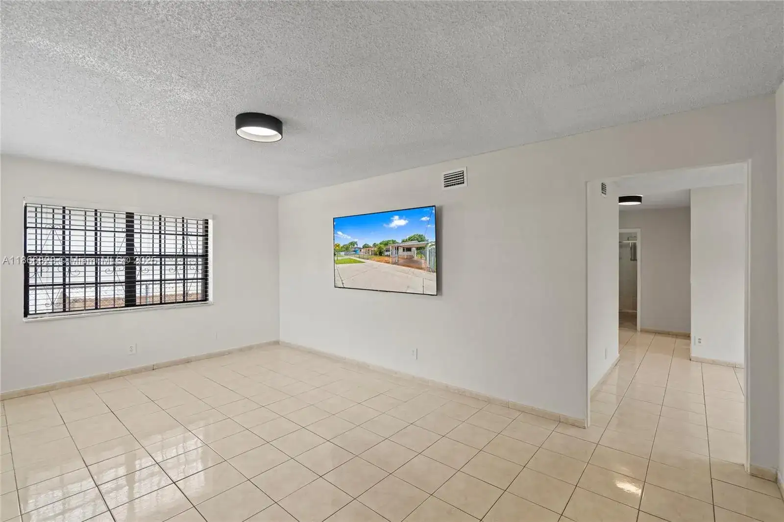 270 W 15th St, Hialeah FL 33010 photo 5