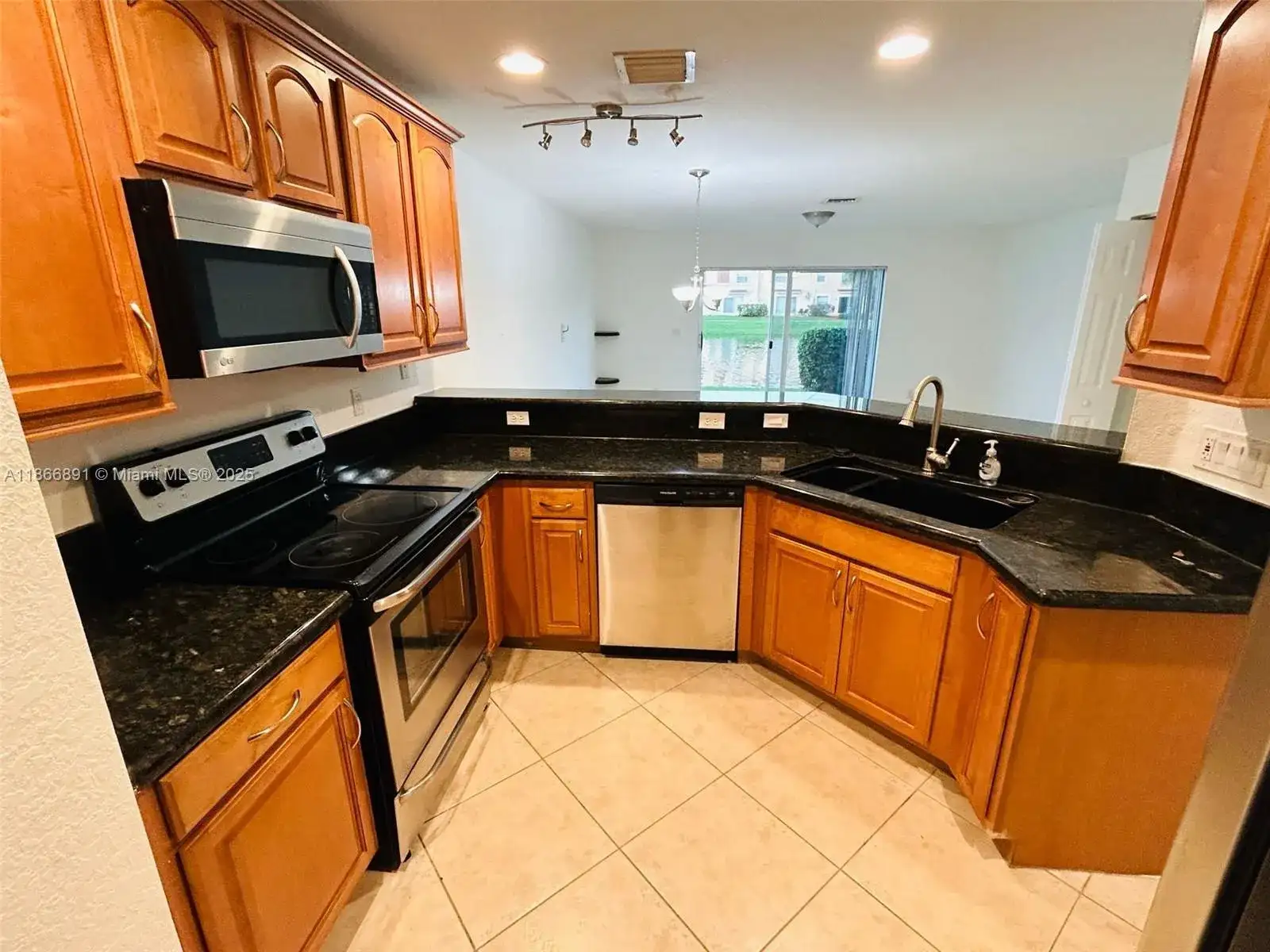 22129 Majestic Woods Way # 504, Boca Raton FL 33428 photo 5