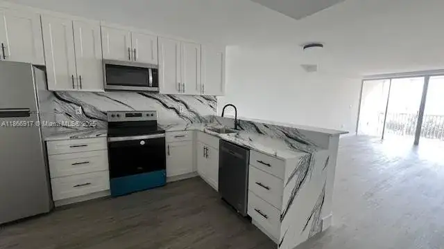 1780 NE 191st St # 2, Miami FL 33179 photo 3