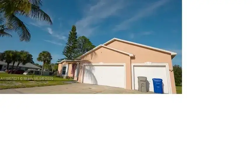 8720 97th Ave, Vero Beach FL 32967 photo 2