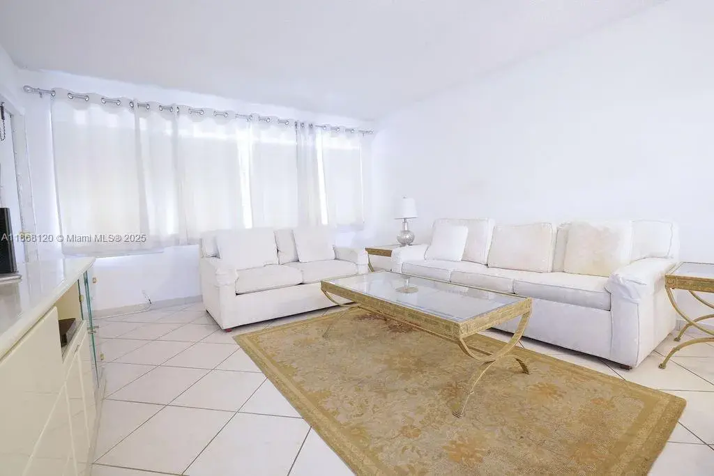 215 SE 3rd Ave # 401D, Hallandale Beach FL 33009