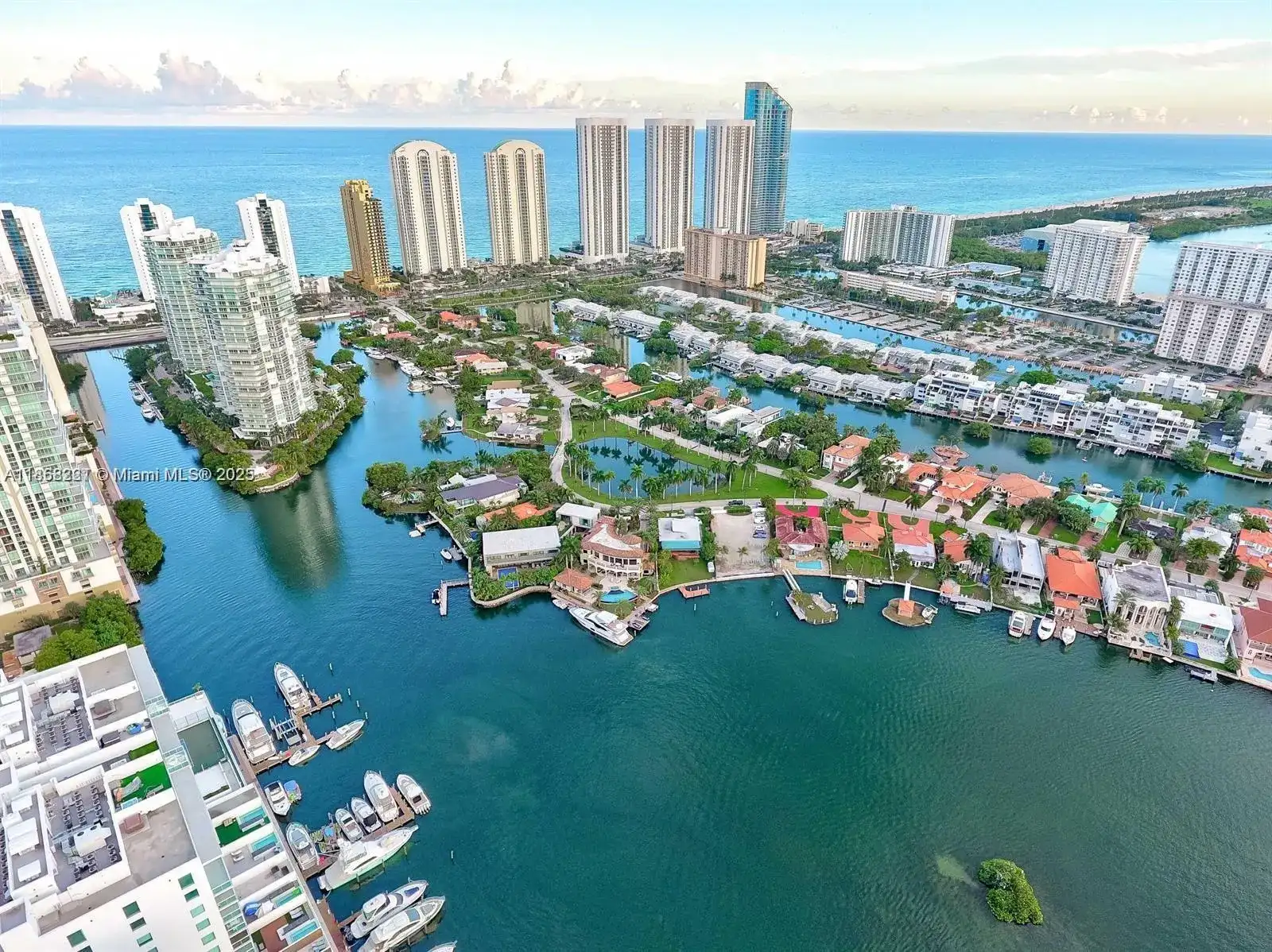 400 Sunny Isles Blvd # 419, Sunny Isles Beach FL 33160 photo 2