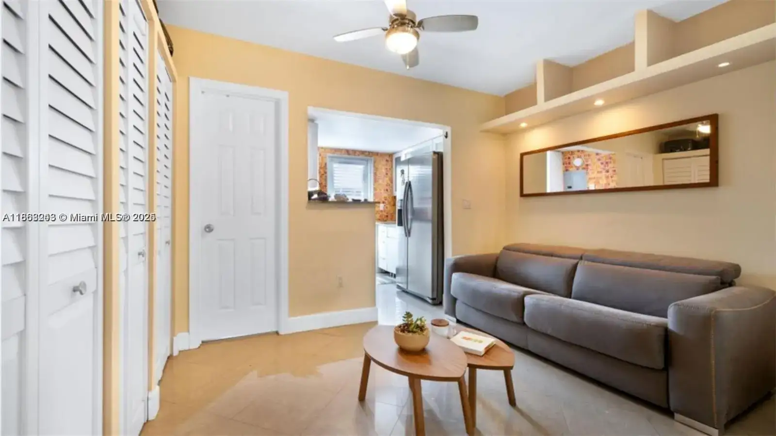 626 Meridian Ave # 5, Miami Beach FL 33139 photo 3