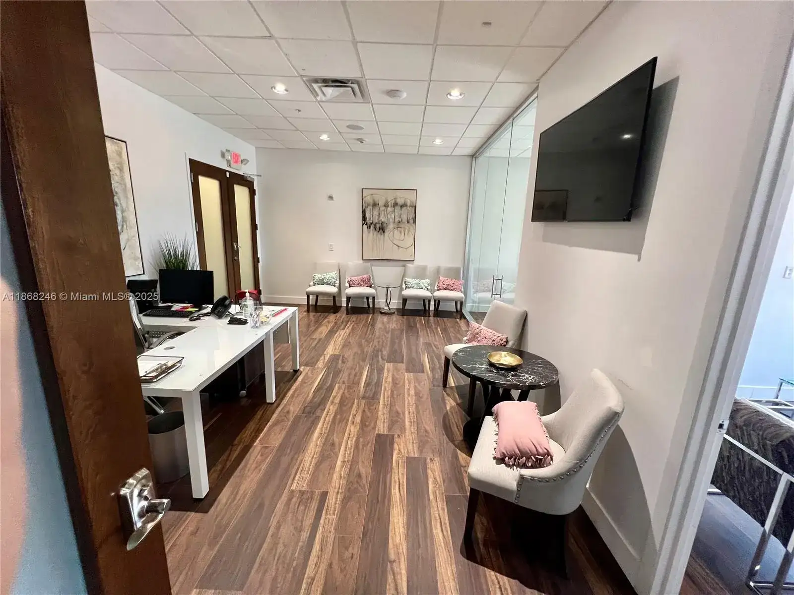 2020 Ponce De Leon Blvd # 908, Coral Gables FL 33134 photo 2