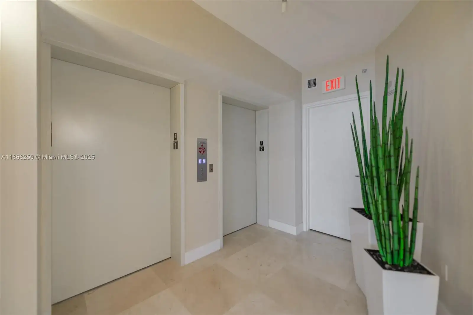 3101 S Ocean Dr # 404, Hollywood FL 33019 photo 2