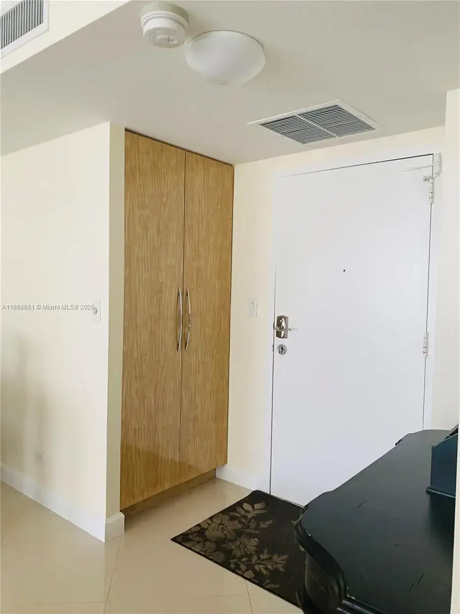 230 174th St # 507, Sunny Isles Beach FL 33160 photo 3