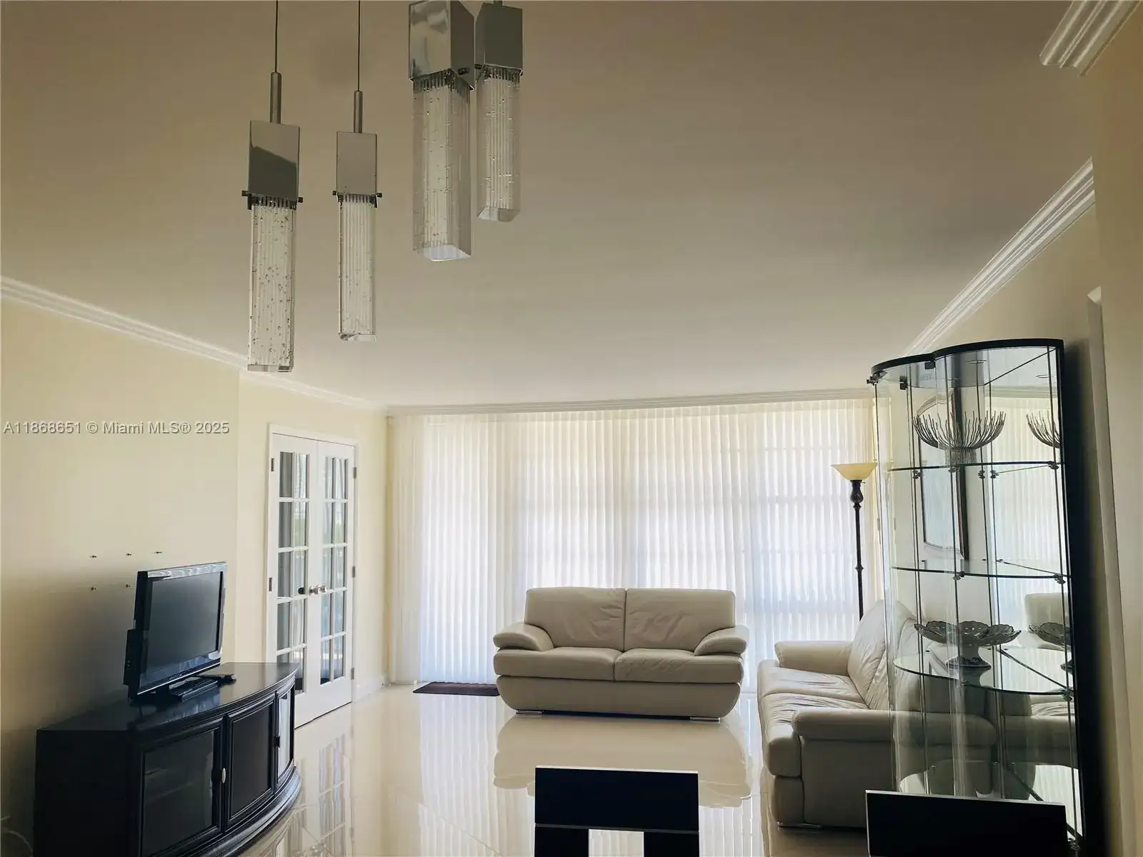 230 174th St # 507, Sunny Isles Beach FL 33160 photo 5