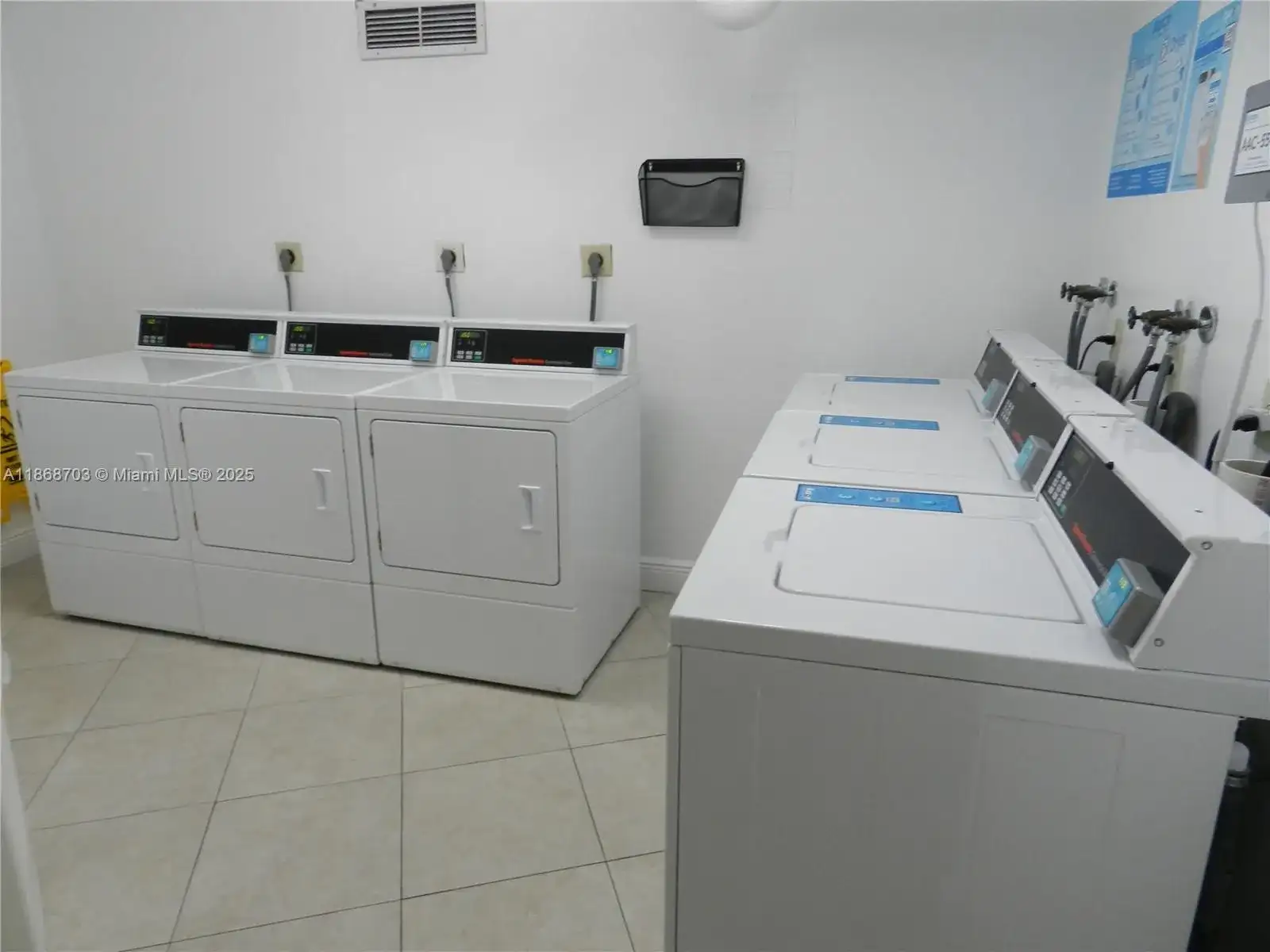 1200 Saint Charles Pl, Pembroke Pines FL 33026 photo 5