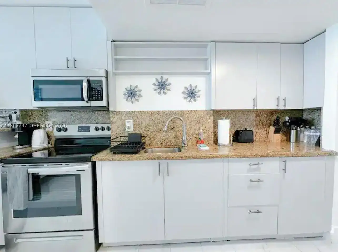 19201 Collins Ave # 545, Sunny Isles Beach FL 33160 photo 5