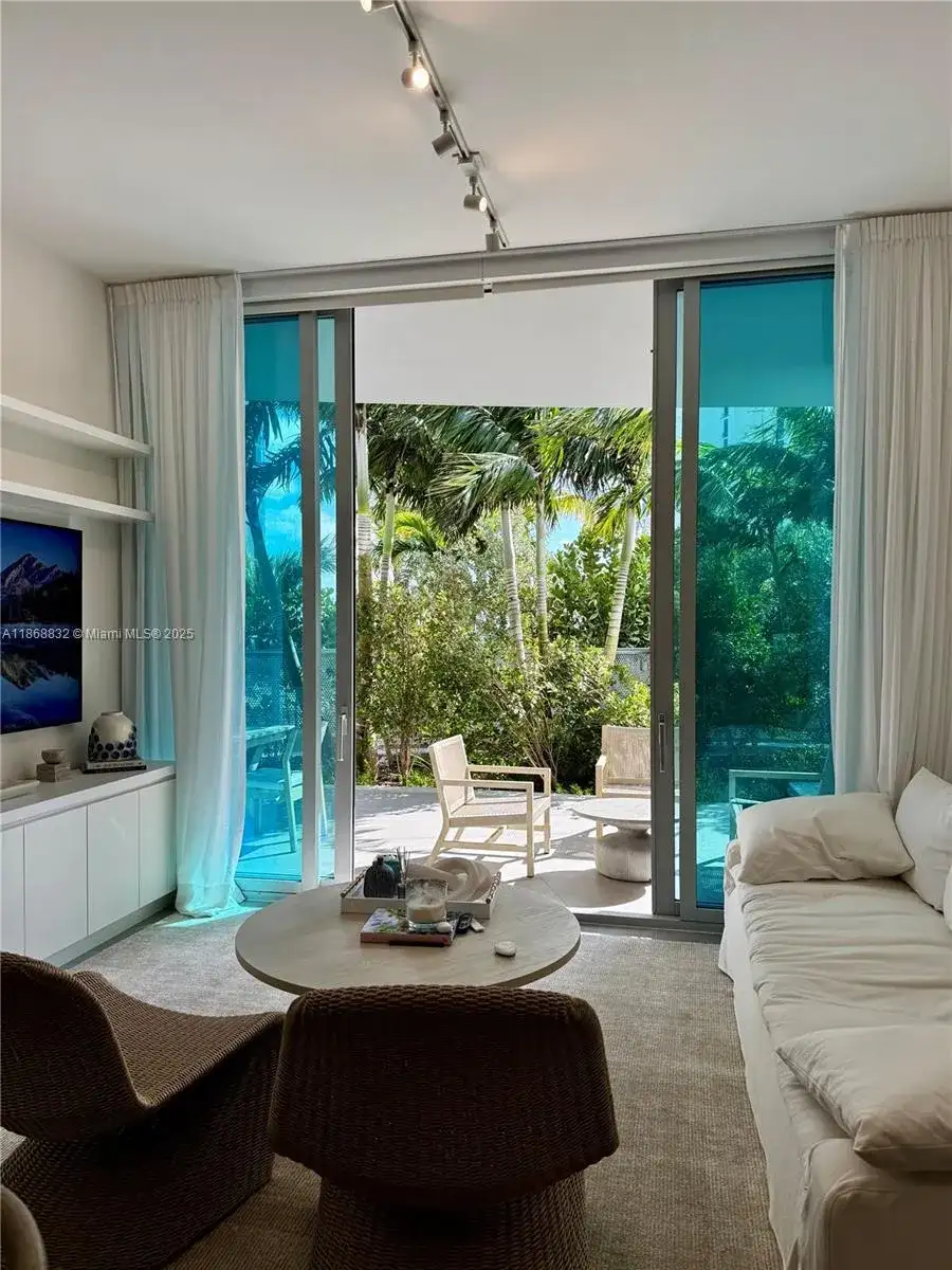 17550 Collins Ave # 402, Sunny Isles Beach FL 33160 photo 3
