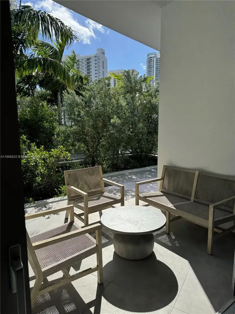 17550 Collins Ave # 402, Sunny Isles Beach FL 33160 photo 4