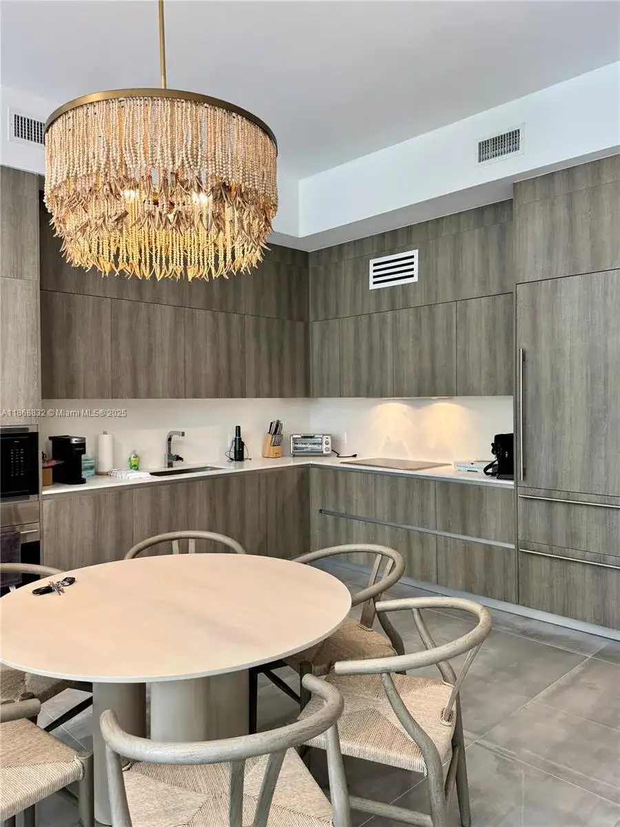 17550 Collins Ave # 402, Sunny Isles Beach FL 33160 photo 5