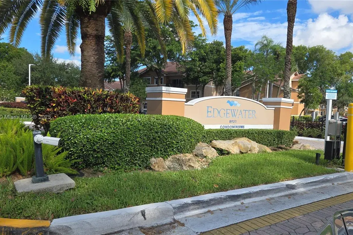 8851 Wiles Rd # 103, Coral Springs FL 33067