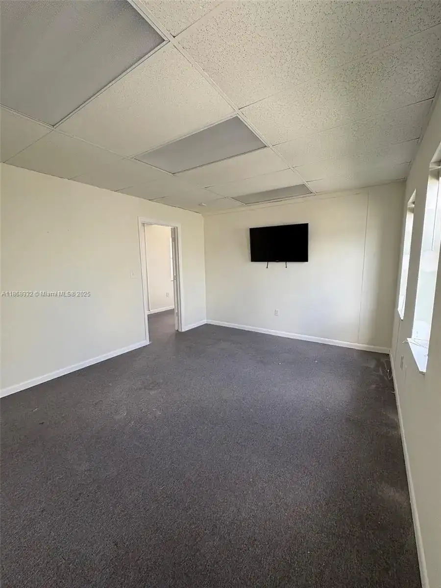 7350 NW 7th St # 112A, Miami FL 33126 photo 4