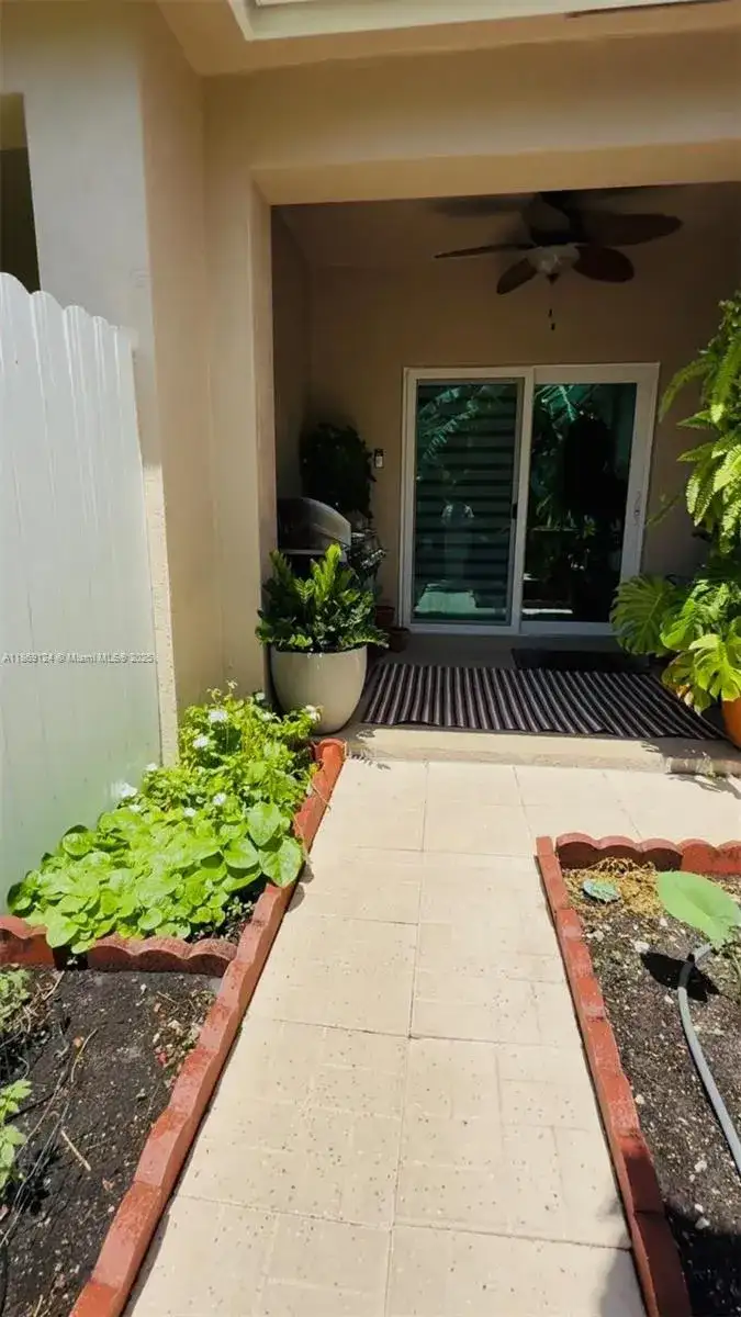 14122 SW 276th St, Homestead FL 33032 photo 4