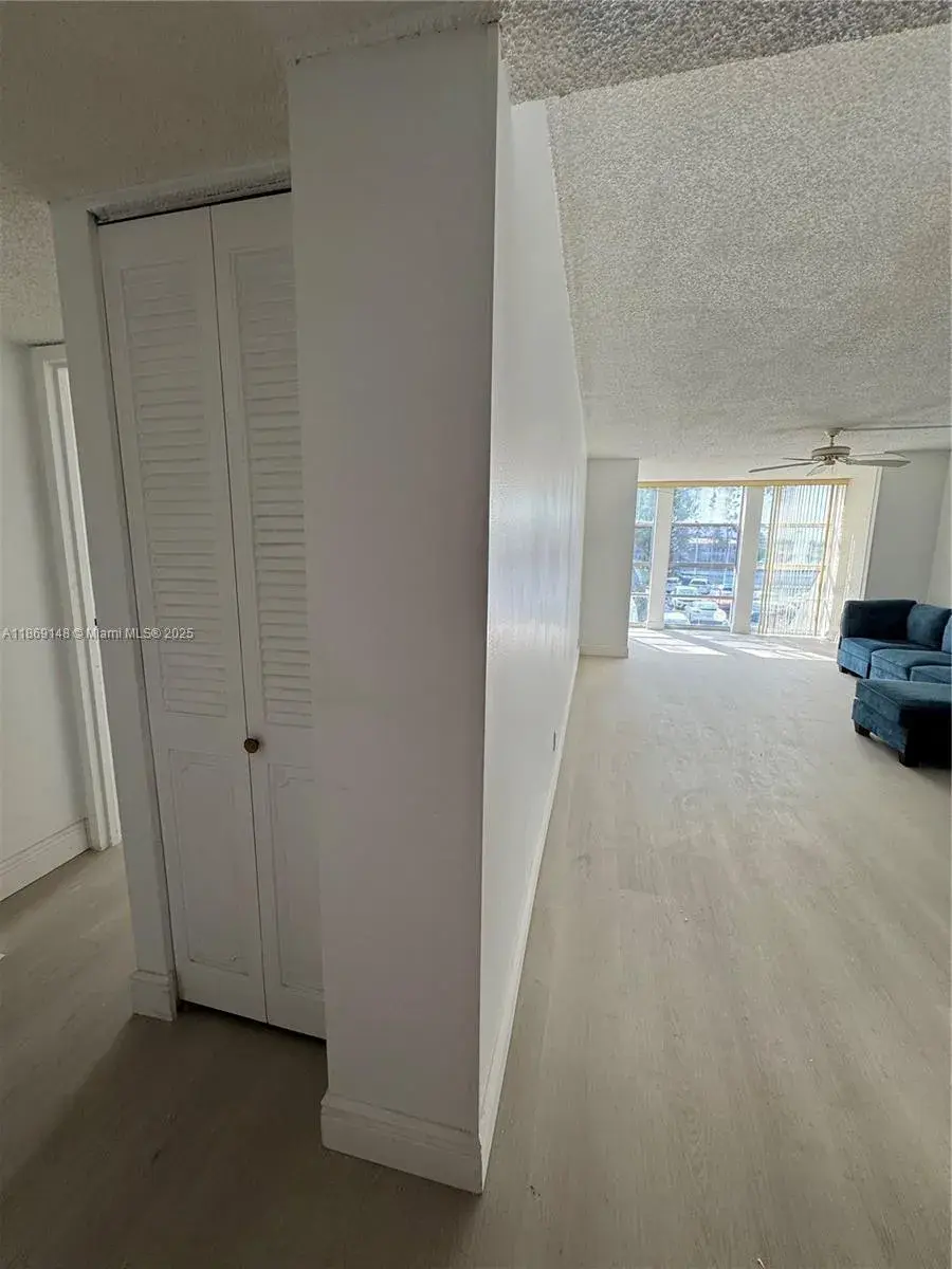 701 Three Islands Blvd # 217, Hallandale Beach FL 33009