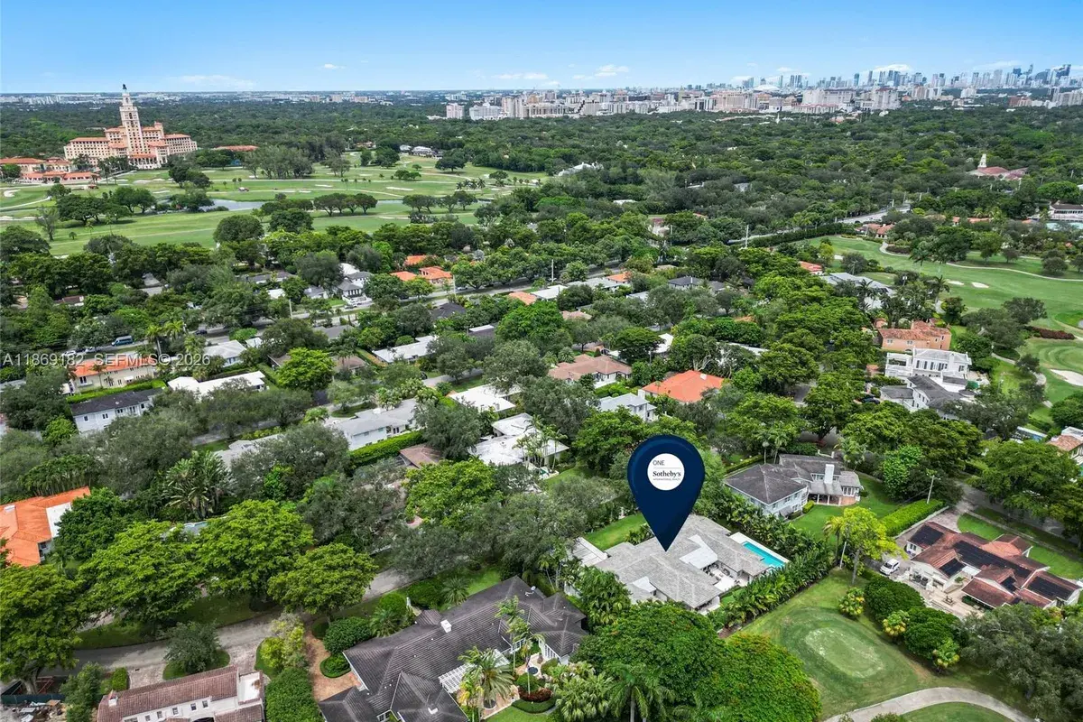 4144 Pinta Ct, Coral Gables FL 33146