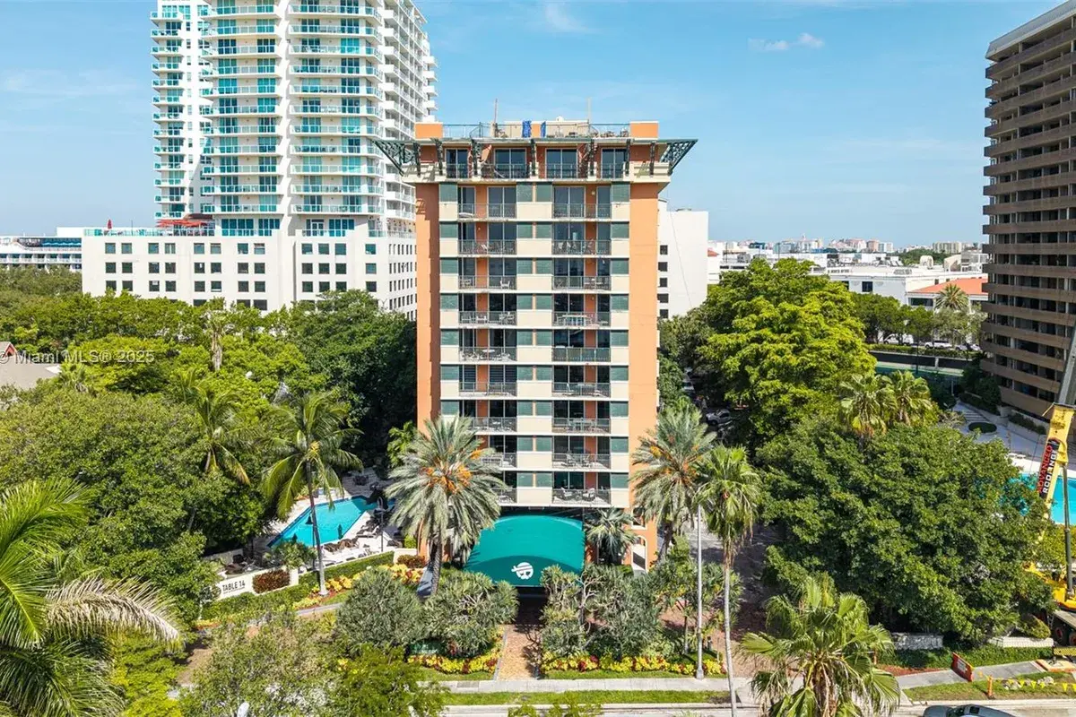 2951 S Bayshore Dr # 917, Miami FL 33133