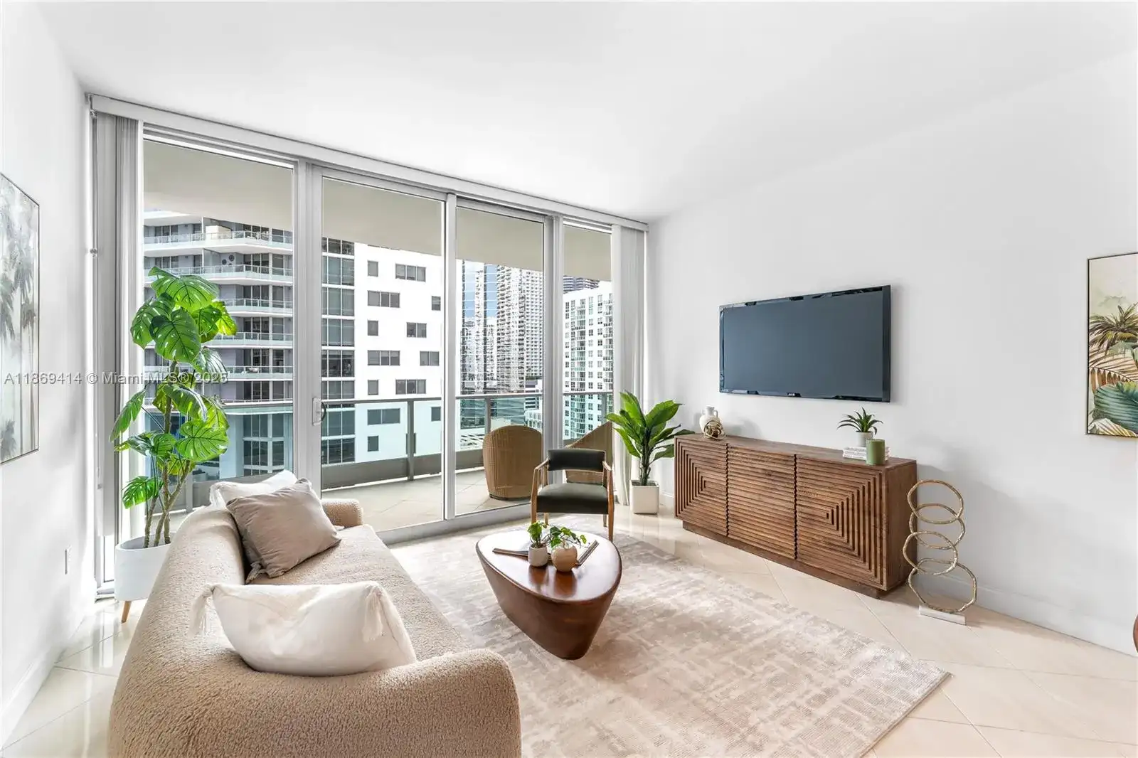 1331 Brickell Bay Dr # 1706, Miami FL 33131 photo 3
