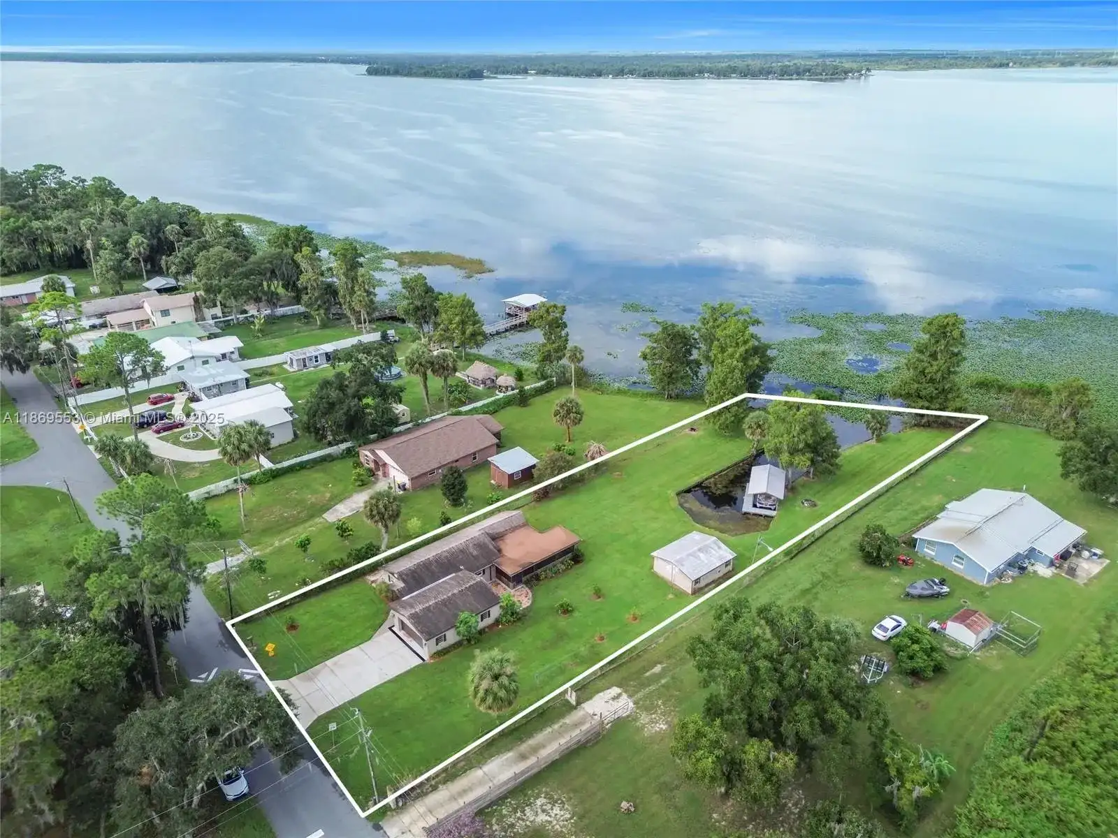 9431 Lake Marion Creek Road, Other City - In The State Of Florida FL 33844 photo 3