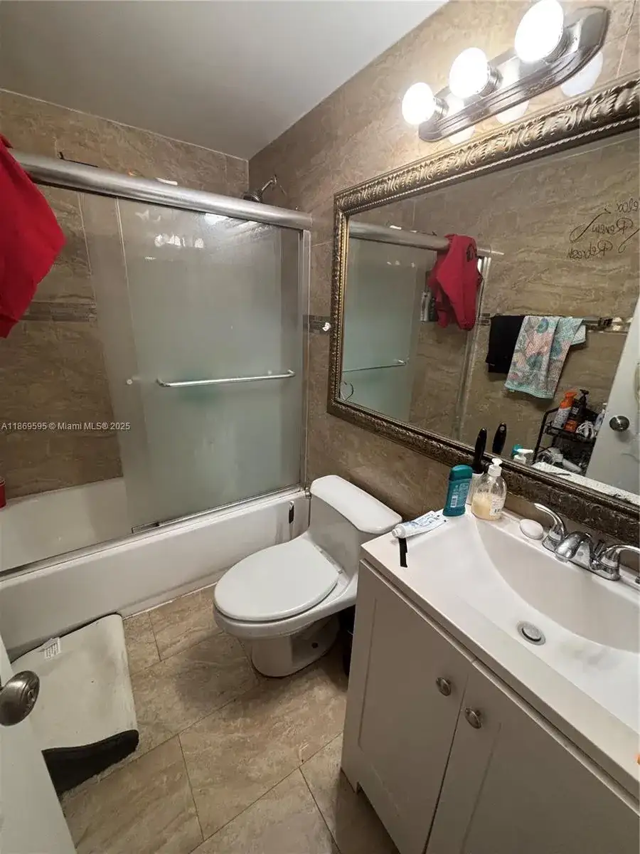 16450 NW 2nd Ave # 109, Miami FL 33169 photo 5