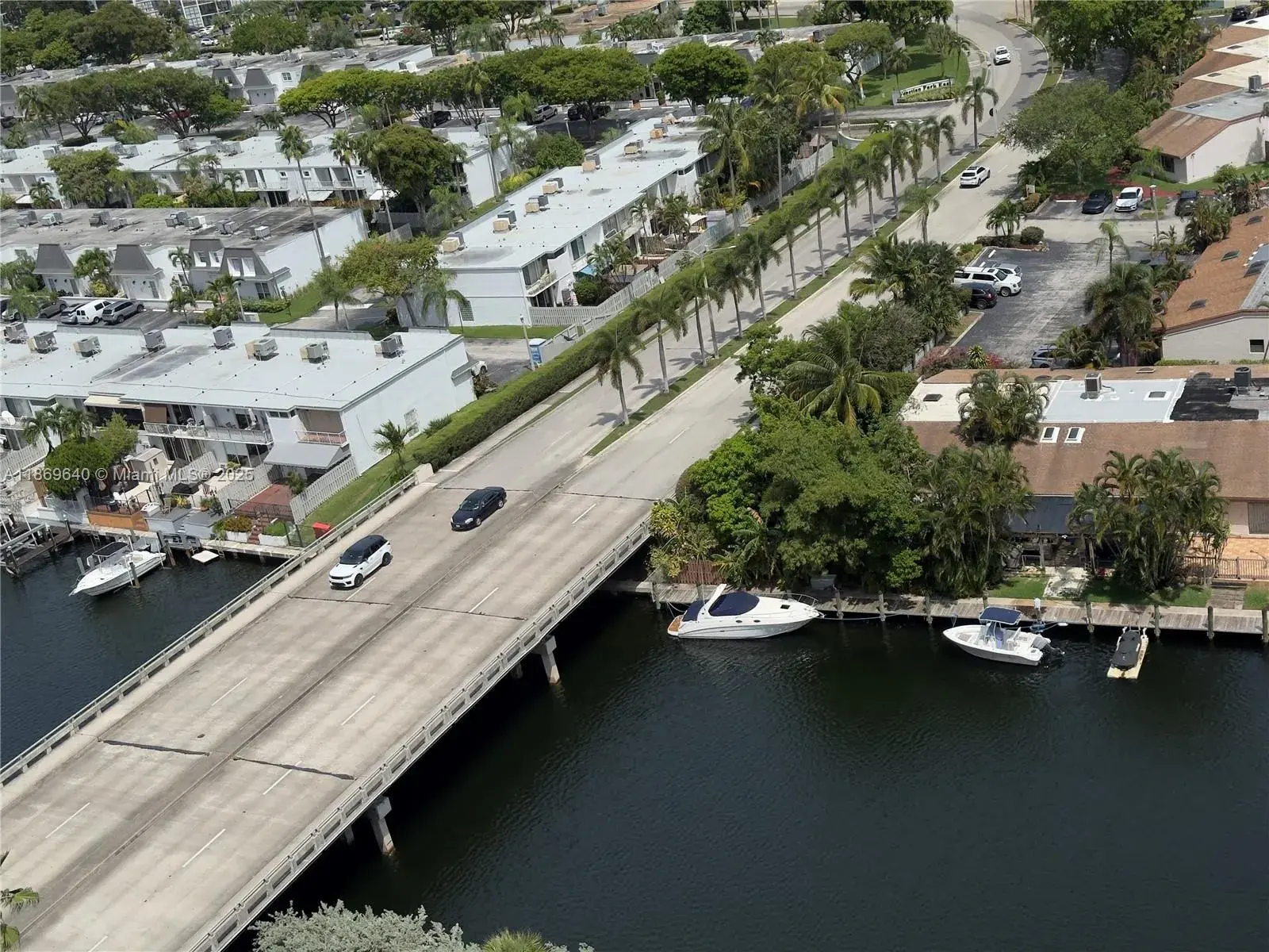 2500 Parkview Dr # 1909, Hallandale Beach FL 33009