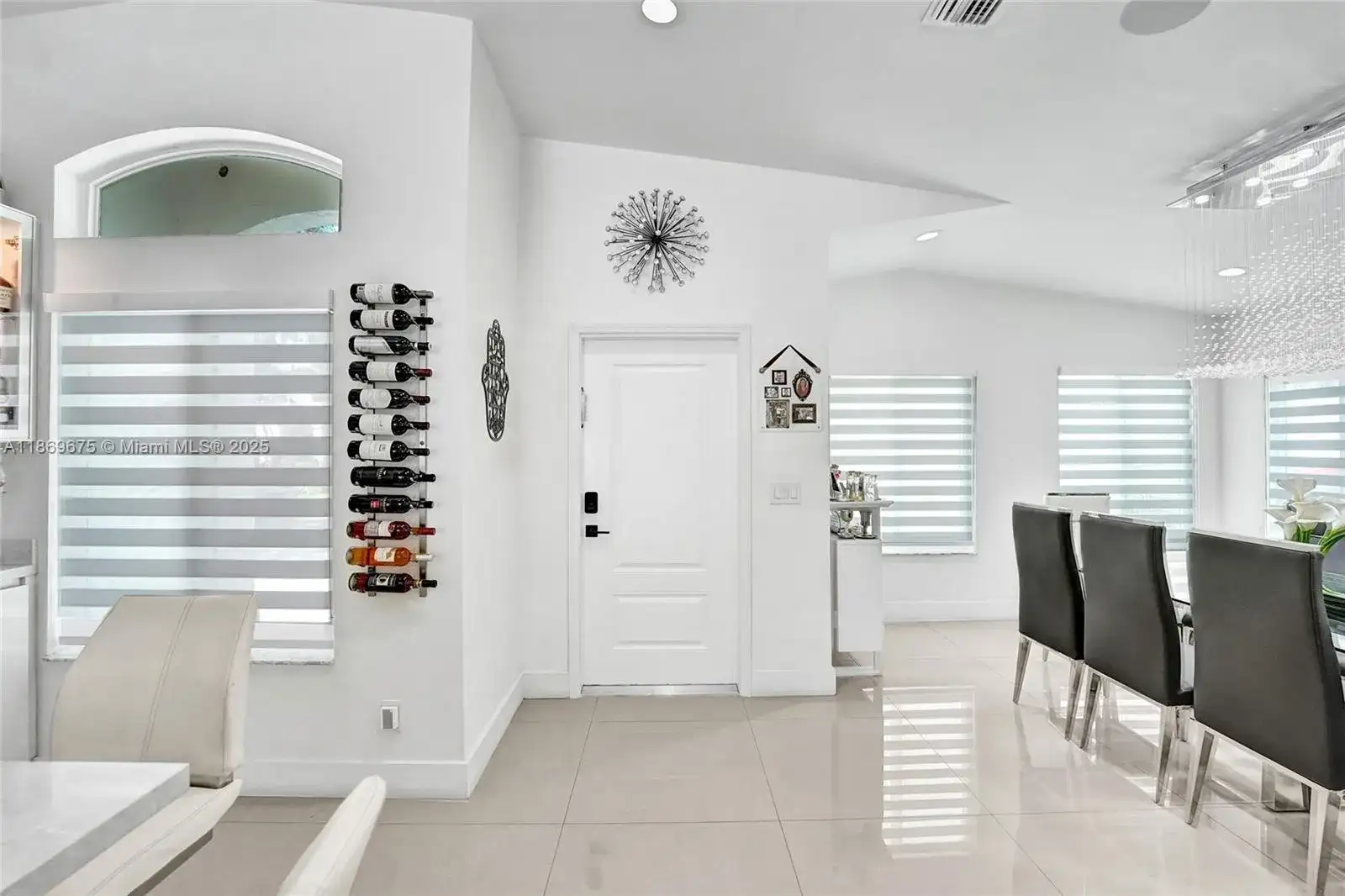1636 SW 108th Ter, Davie FL 33324 photo 3