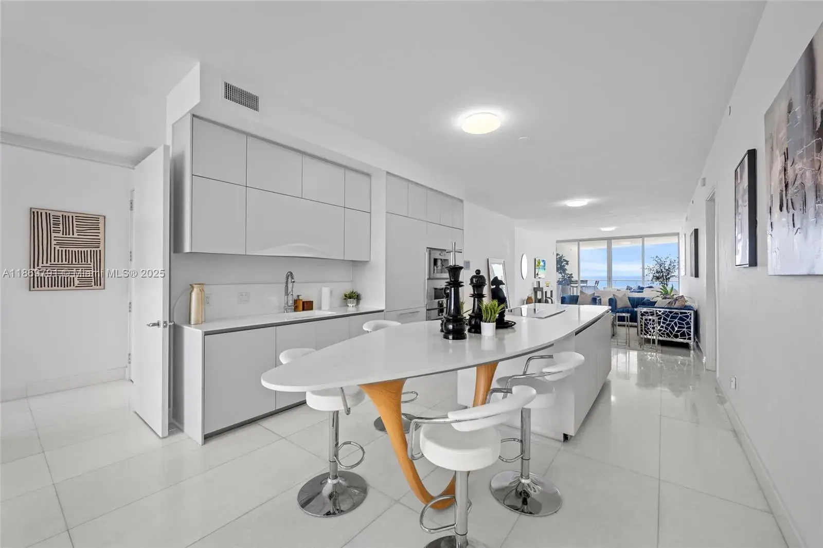 16901 Collins Ave # 503, Sunny Isles Beach FL 33160