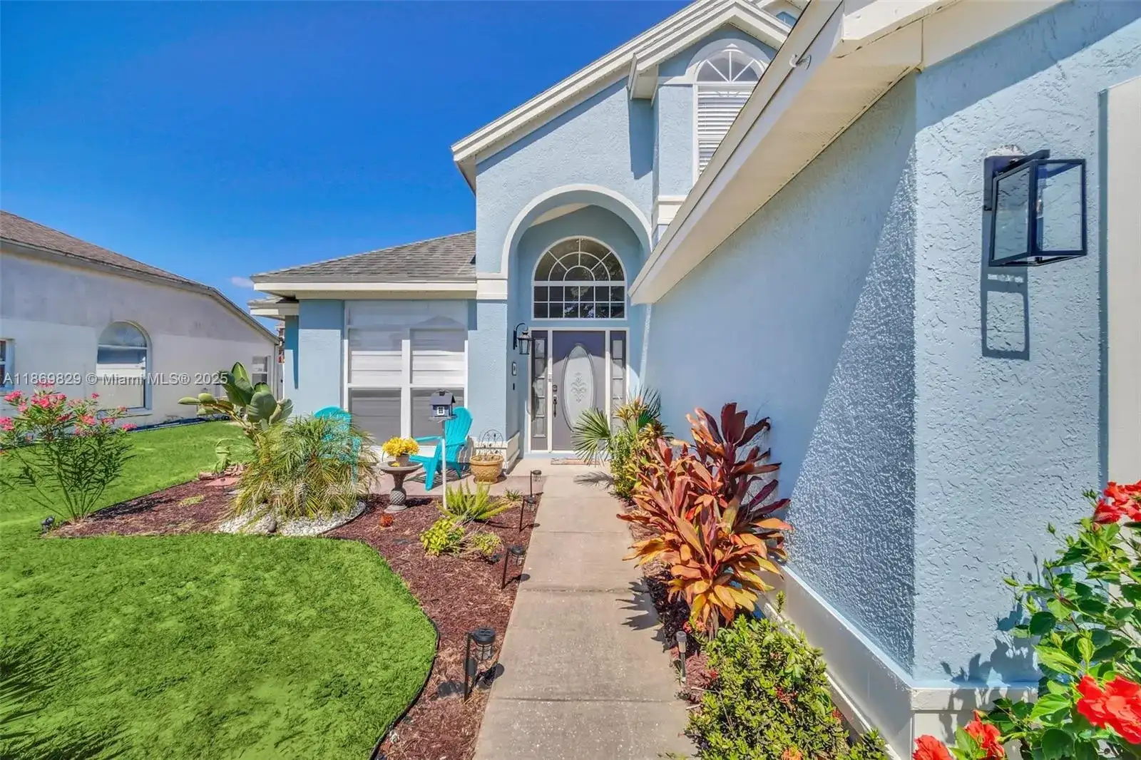 2915 Pembridge St, Kissimmee FL 34747 photo 2