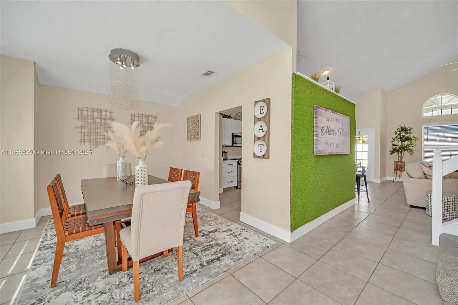 2915 Pembridge St, Kissimmee FL 34747 photo 3