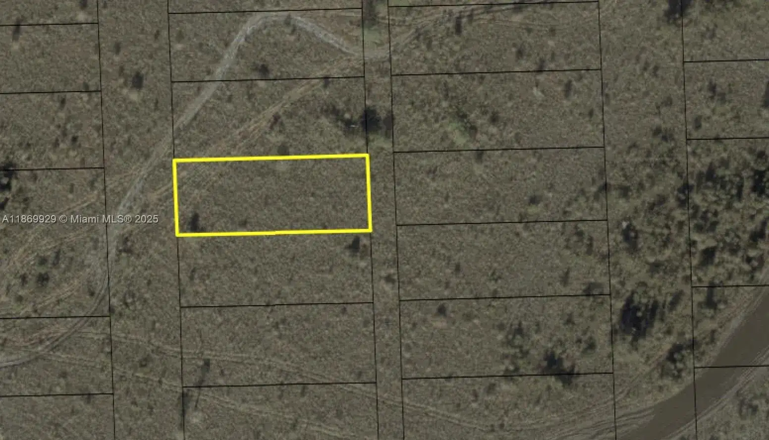 0 0, Miami FL 33185 photo 2