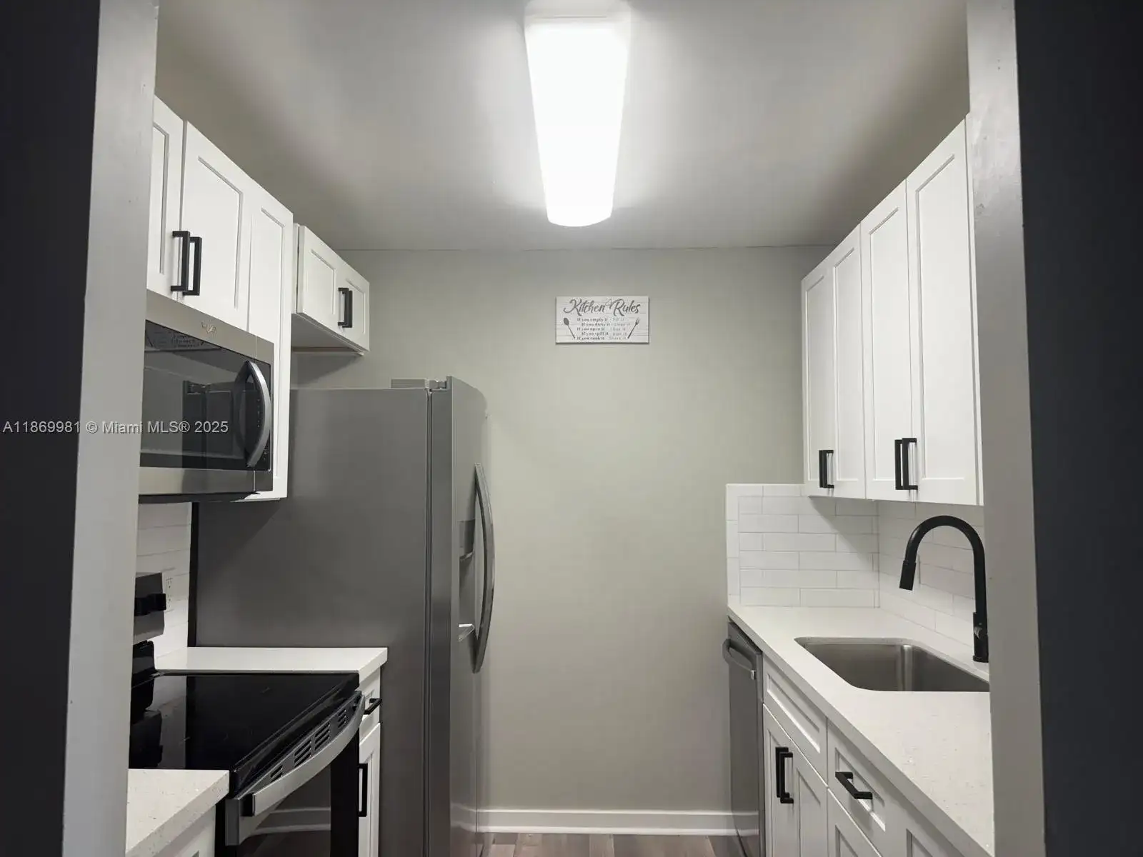 13450 SW 3rd St # 409D, Pembroke Pines FL 33027 photo 4