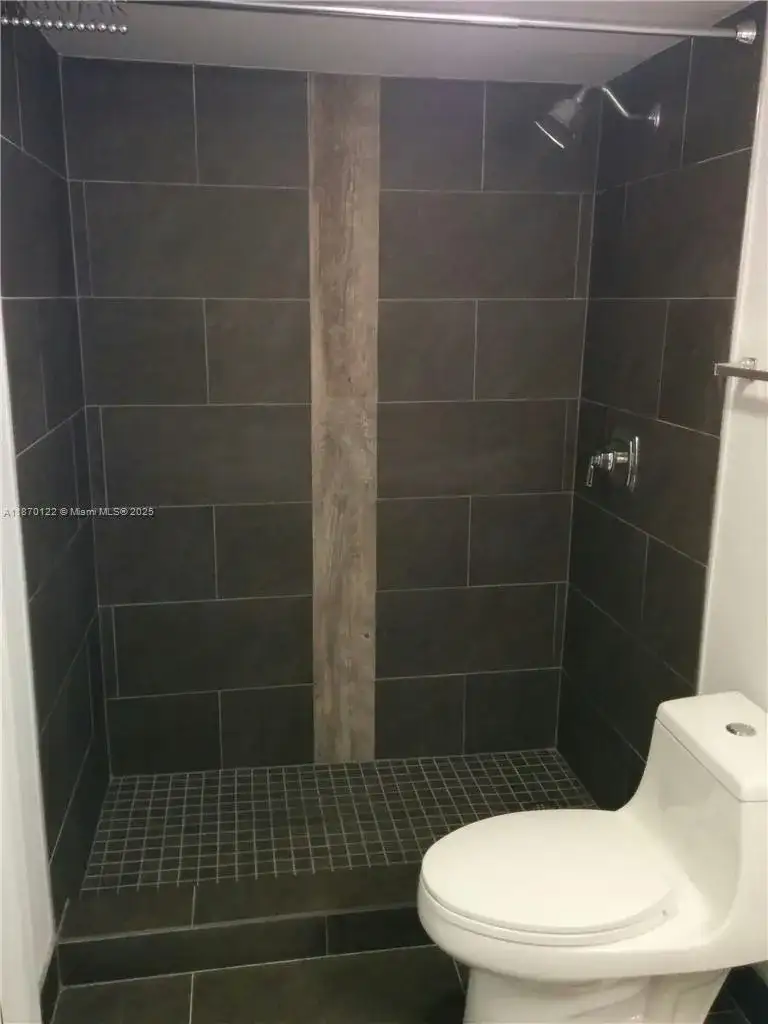 8335 SW 152nd Ave # 404, Miami FL 33193 photo 3